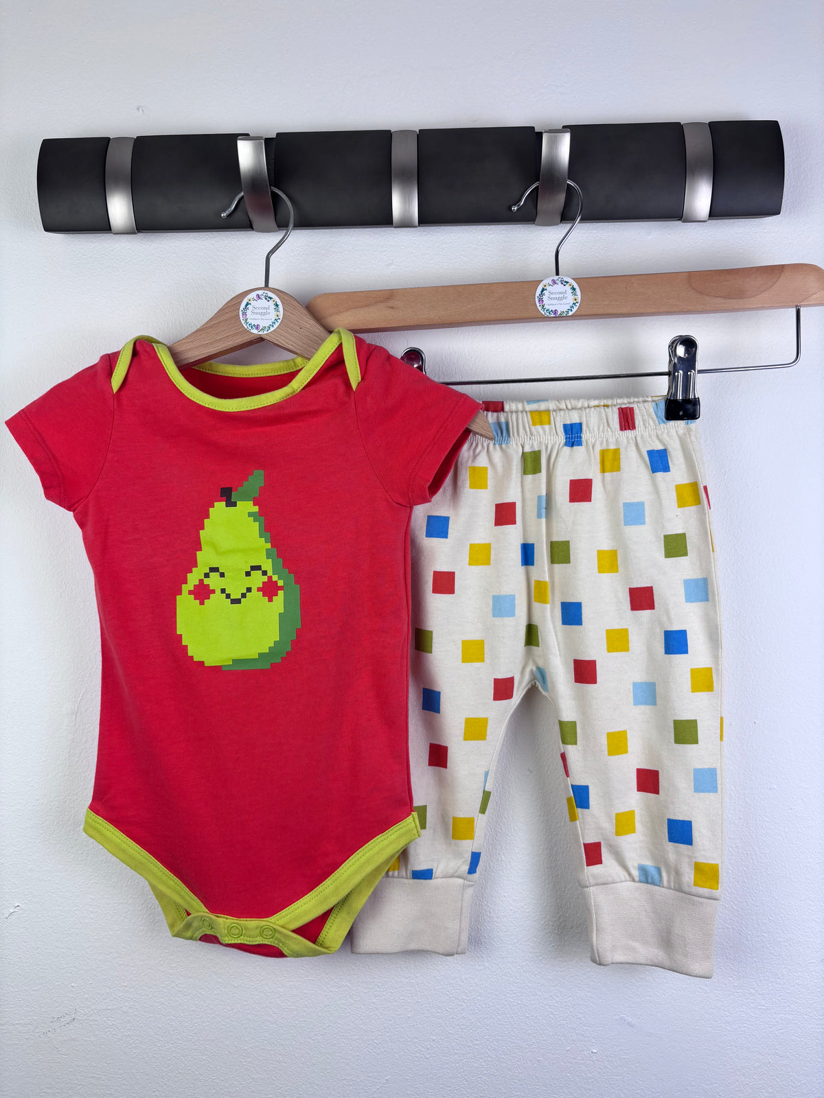 Lucy & Sam Red Pear Bodysuit & Leggings Set 6-9 Months-Sets-Second Snuggle Preloved