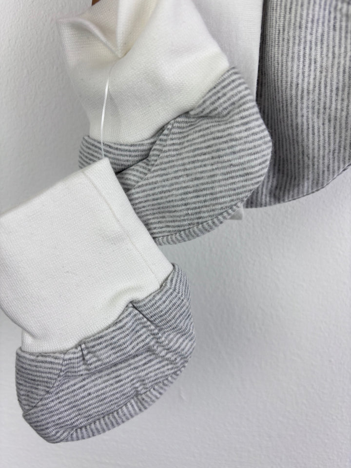 Lucy & Sam Baby Neutral Bib, Hat & Mittens Set 0-6 Months-Sets-Second Snuggle Preloved