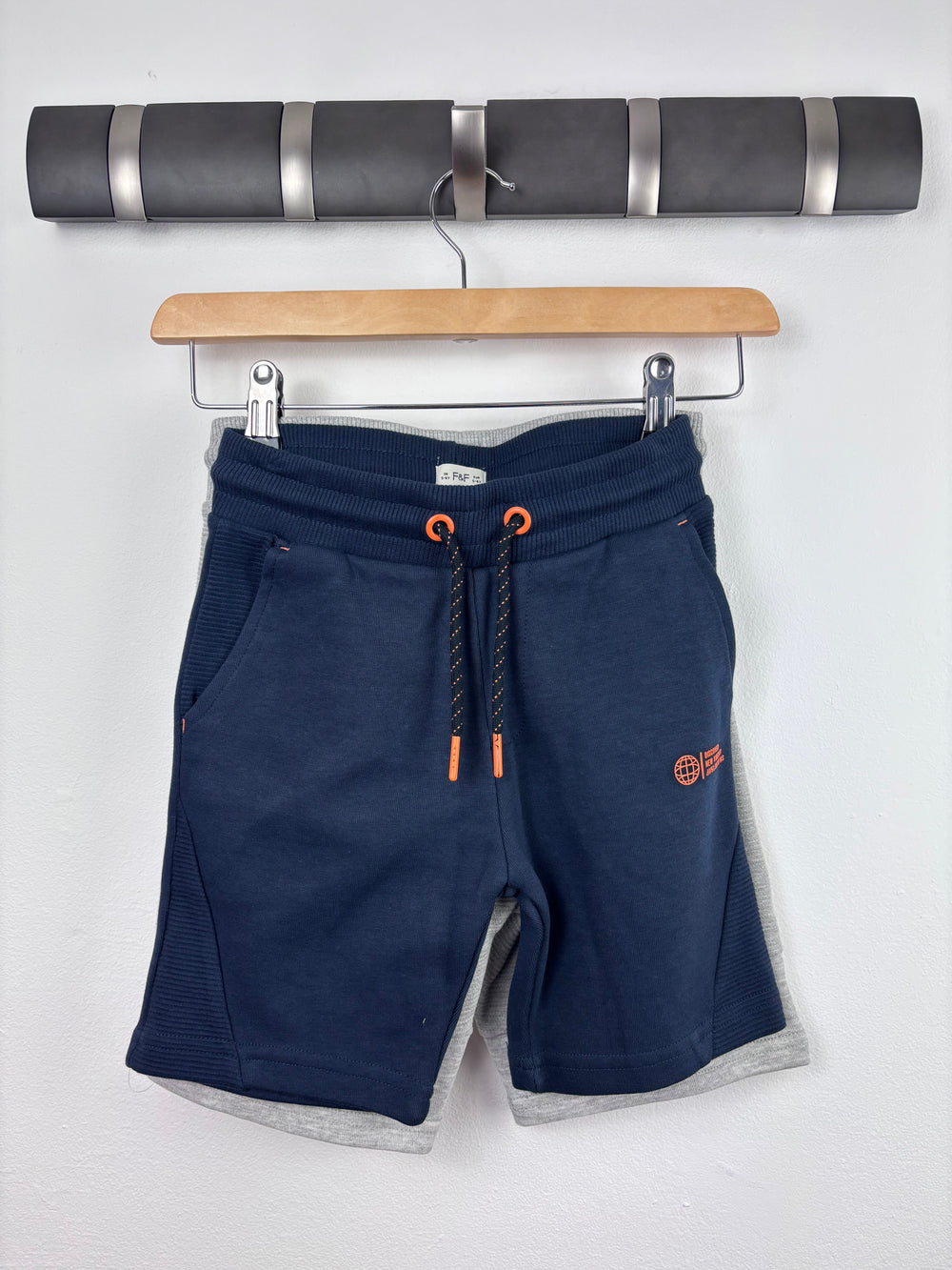 Fred And Flo Grey And Navy Shorts 5-6 Years-Shorts-Second Snuggle Preloved