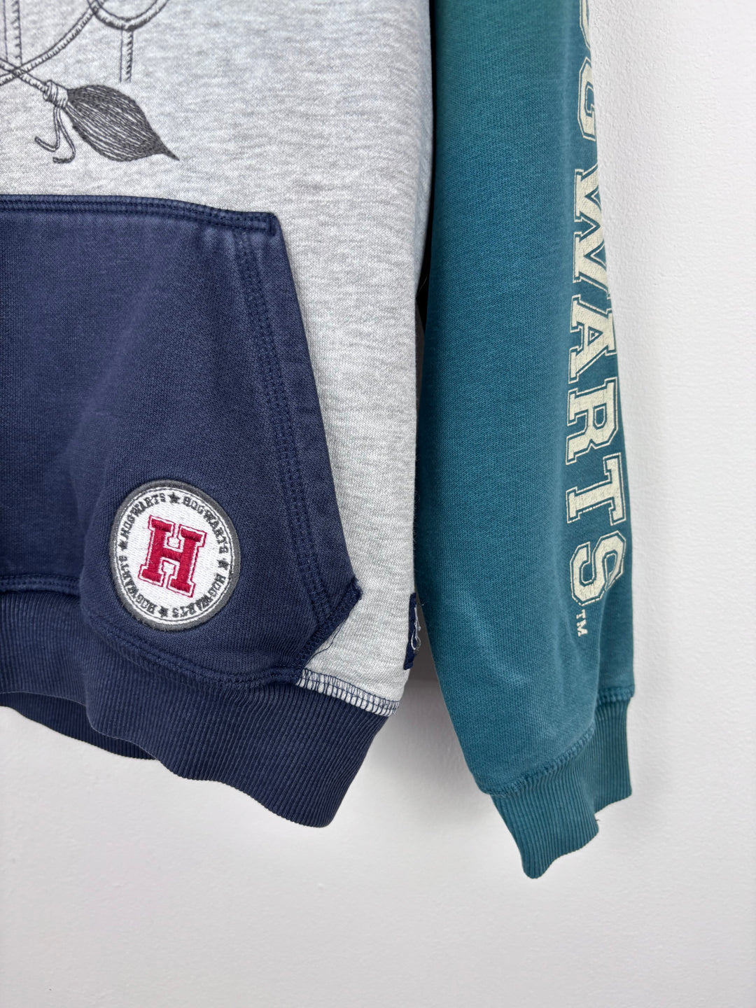 M&S Hogwarts Hoodie 7–8 Years-Hoodies-Second Snuggle Preloved
