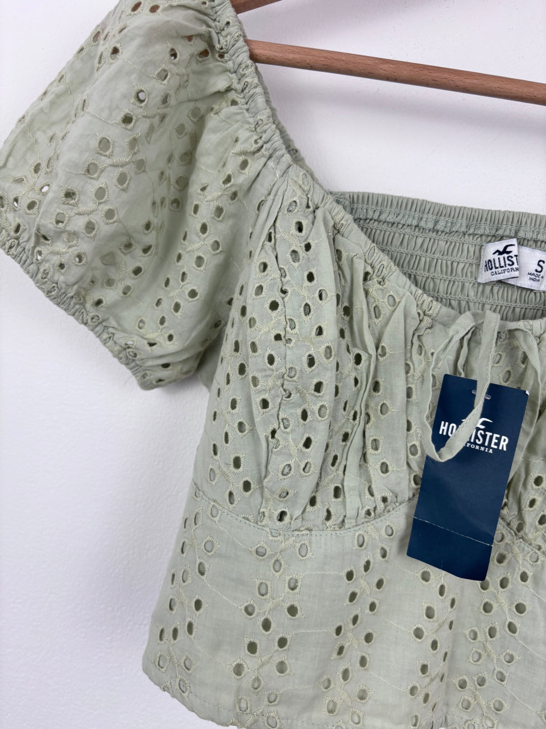 Hollister Green Broderie Top Small-Tops-Second Snuggle Preloved