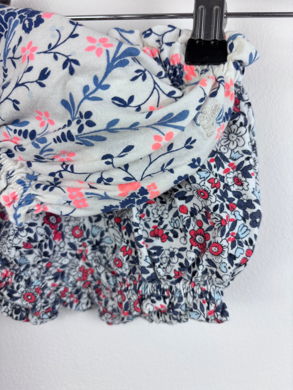 Baby Gap 2 Pack Floral Shorts 0-3 Months-Shorts-Second Snuggle Preloved