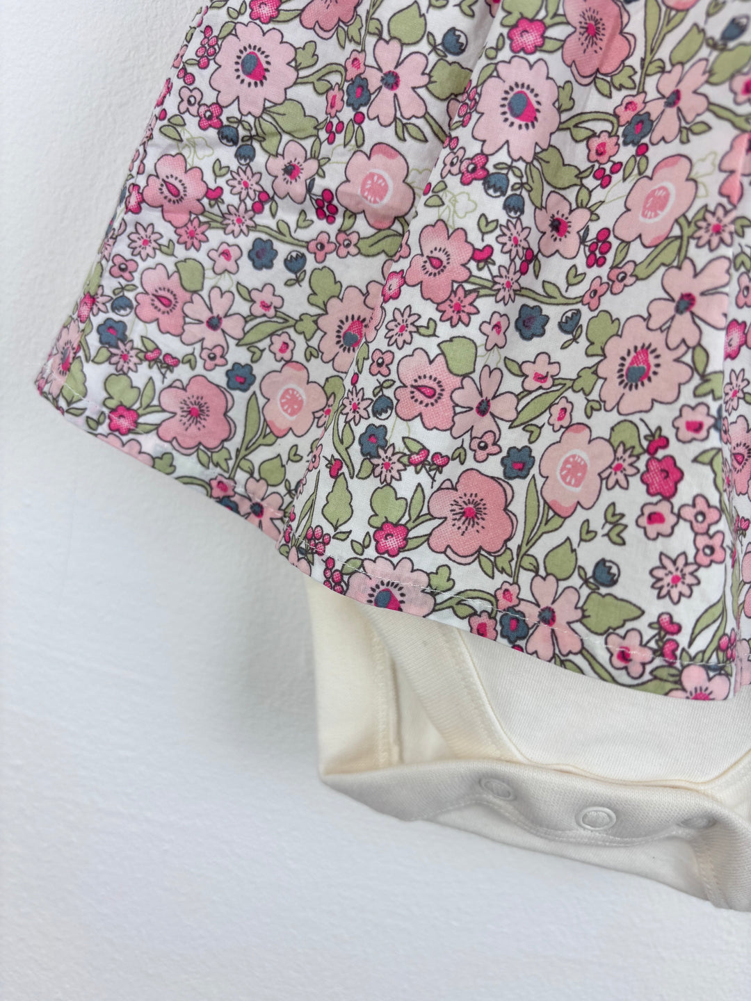 M&S Floral Bodysuit 0-3 Months-Vests-Second Snuggle Preloved