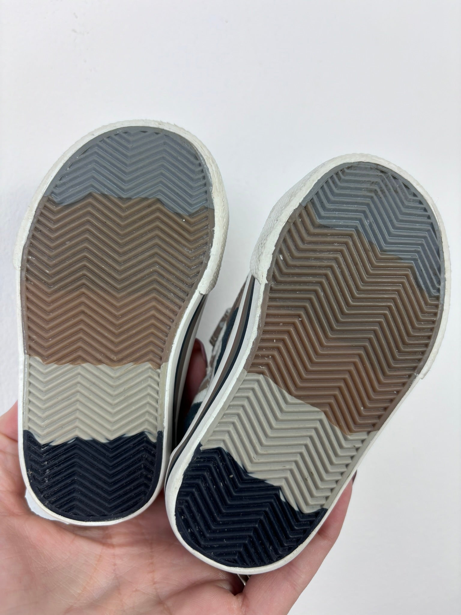Next UK 3 F-Shoes-Second Snuggle Preloved