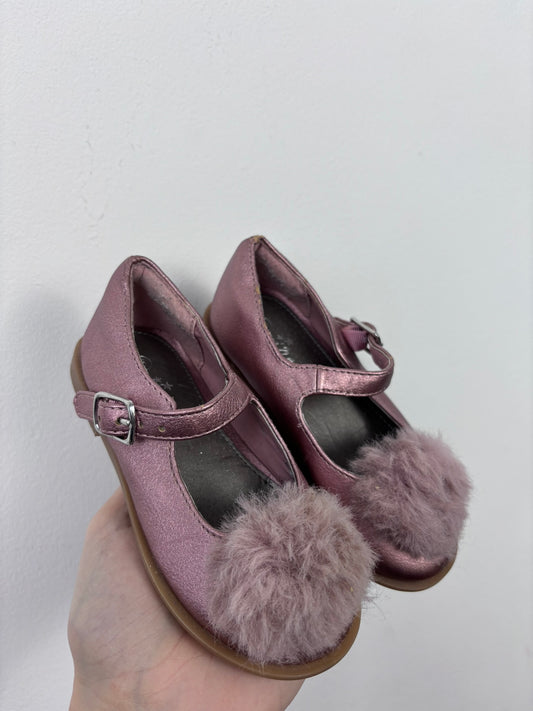 Next UK 6-Shoes-Second Snuggle Preloved