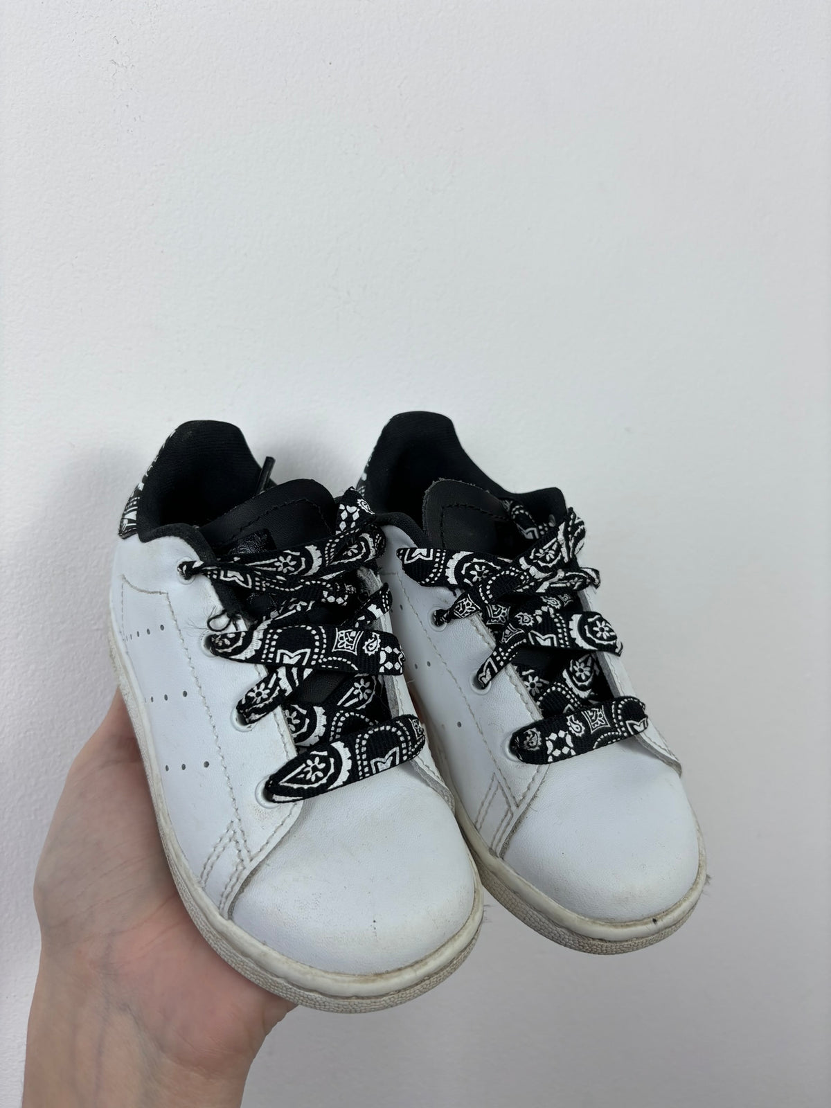Adidas UK 7.5-Shoes-Second Snuggle Preloved