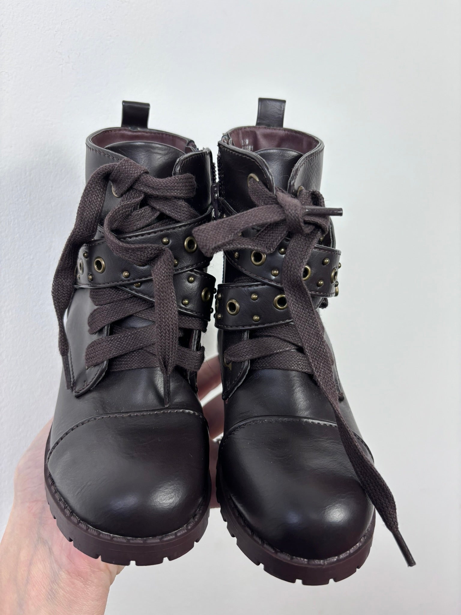 M&S UK 9-Boots-Second Snuggle Preloved