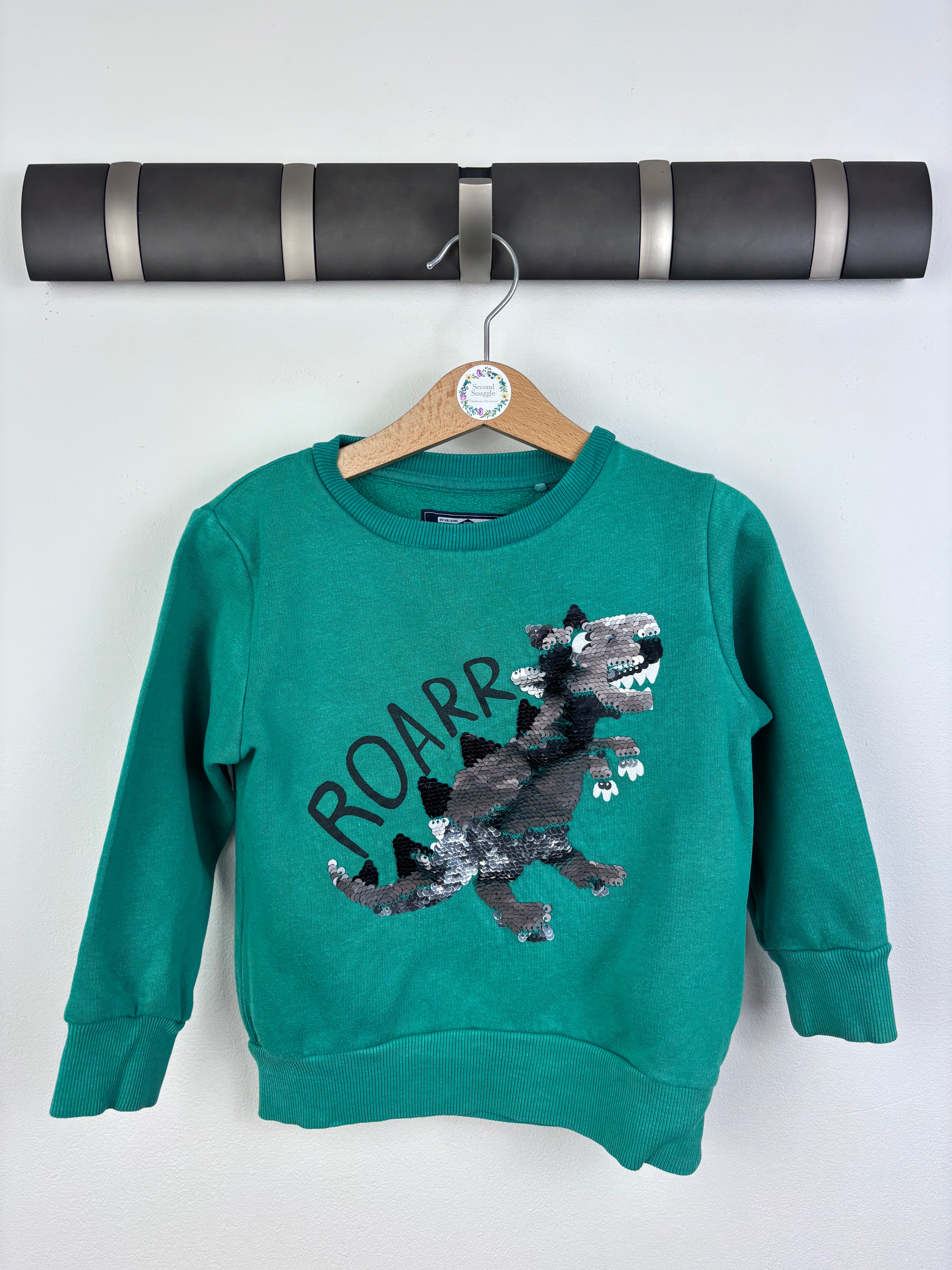 Ex next children's clothing store