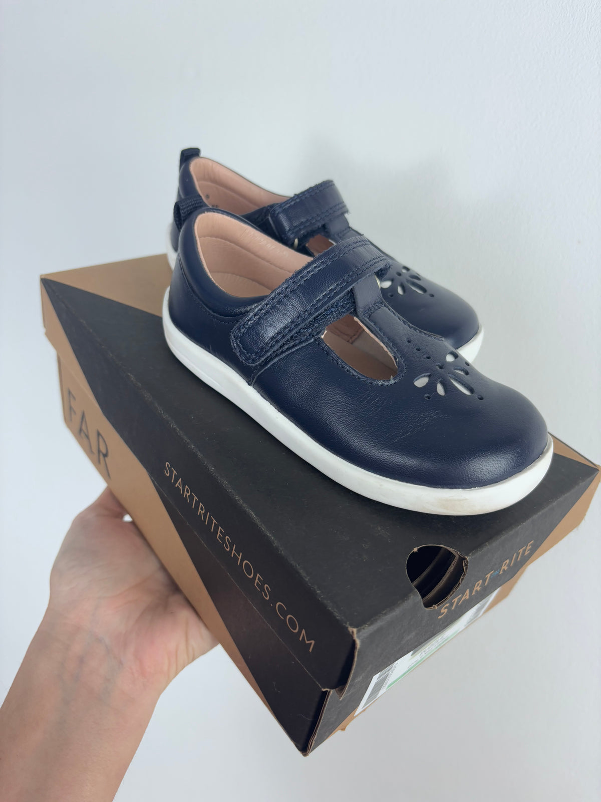 Start Rite Puzzle Style Navy Leather Shoes UK 6.5 F-Shoes-Second Snuggle Preloved