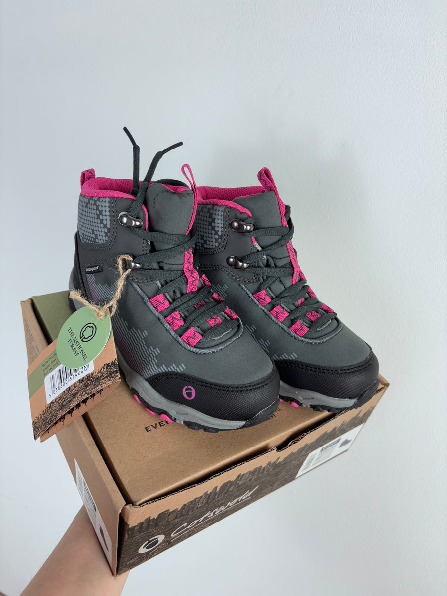 Cotswold UK 11 (EU 29)-Boots-Second Snuggle Preloved