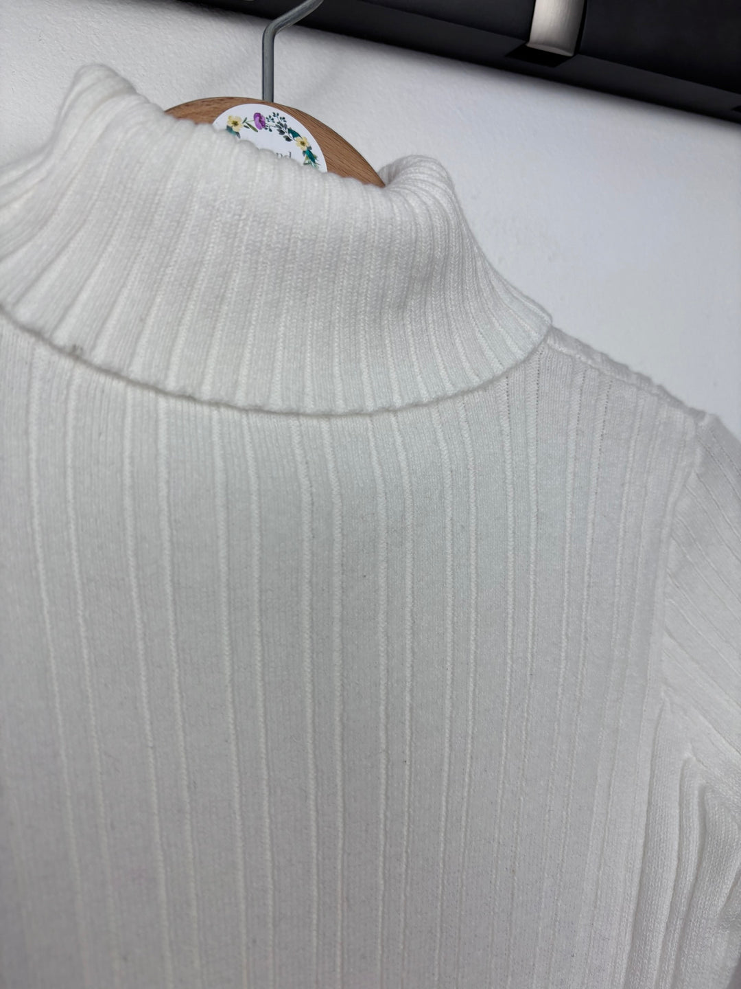 Nutmeg 4-5 Years-Tops-Second Snuggle Preloved