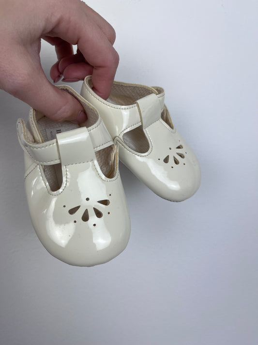 Baypods Size 2 (3-6 Months)-Shoes-Second Snuggle Preloved