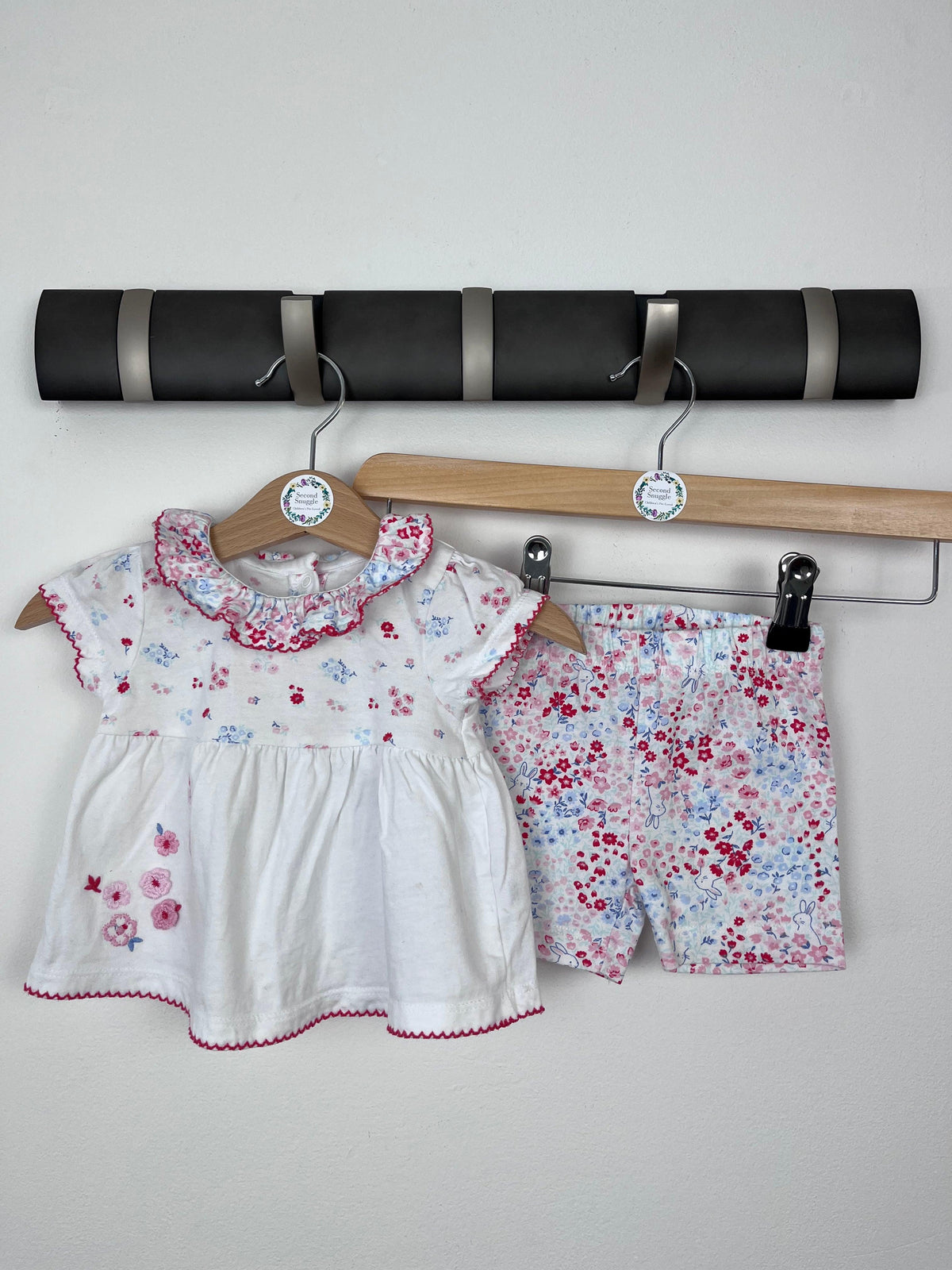 Nutmeg baby vests hot sale